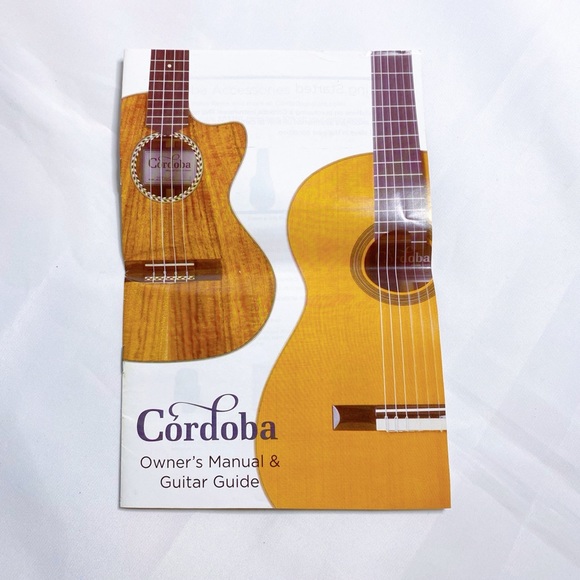 Cordoba 15CM Concert Ukulele - Picture 6 of 8
